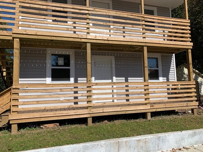 Primary Photo - SOUTH I DUPLEX