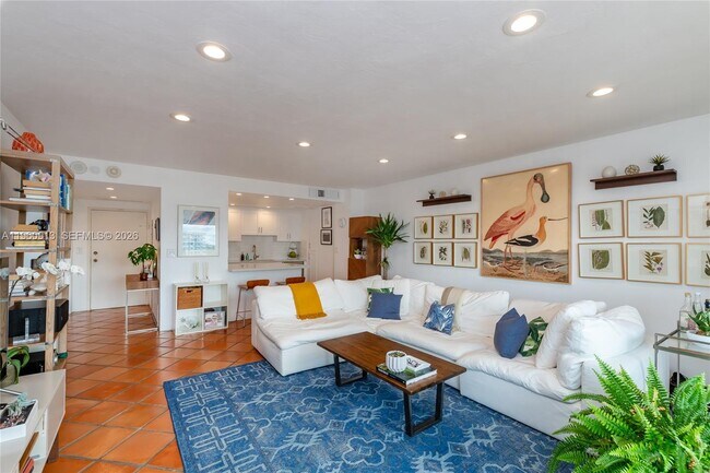 Building Photo - 2451 Brickell Ave