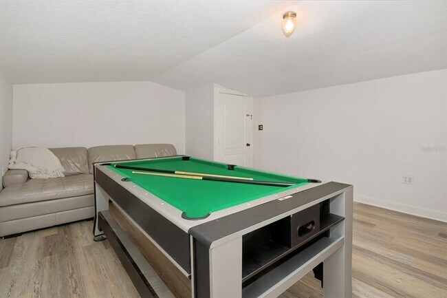 Building Photo - 35520 Timbertop Ln