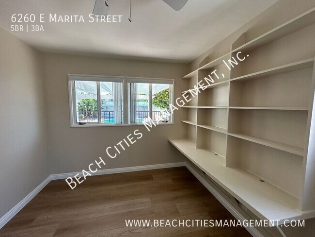 Building Photo - 6260 E Marita St