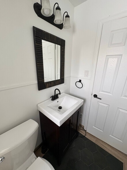 Building Photo - 14550 Southfield Fwy