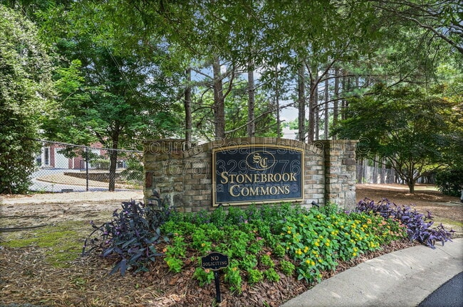Building Photo - 12030 Stonebrook Cv