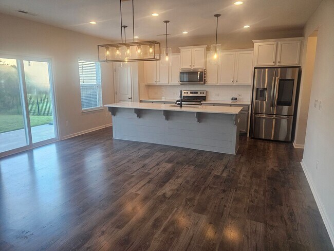 Building Photo - 1237 Scotch Meadows Loop