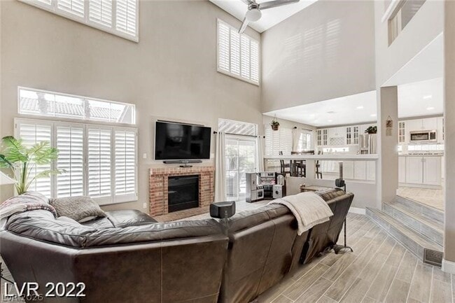 Building Photo - 7 Old Lake Cir