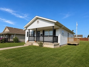 Building Photo - GREAT LOCATION! 3 BEDROOM 2 BATH HOME FOR LEASE IN JOPLIN-$1275 RENT-$1275 DEPOSIT