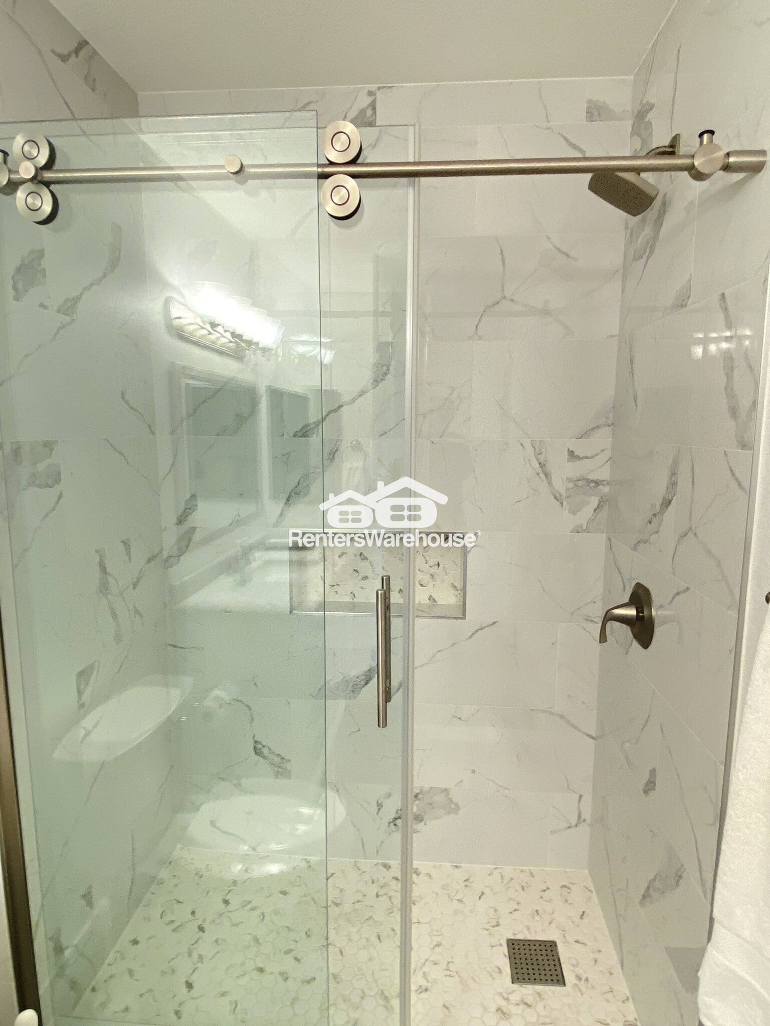 Building Photo - 4925 E Desert Cove Ave