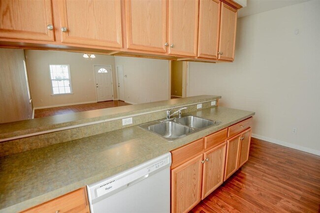 Building Photo - 2116 Bullocks Run Rd