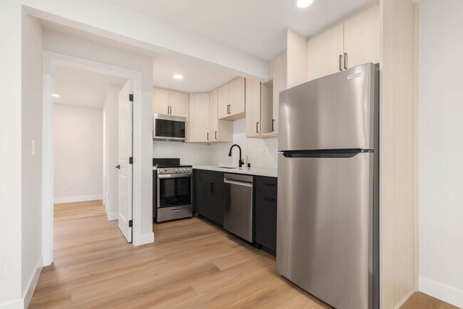 Building Photo - 6721 24th Ave NW