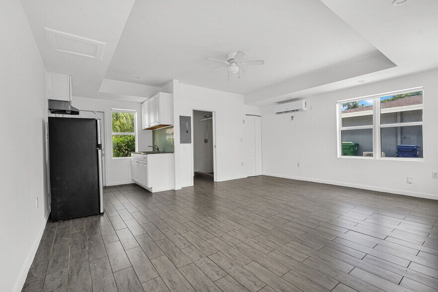 Building Photo - 535 NW 90th St