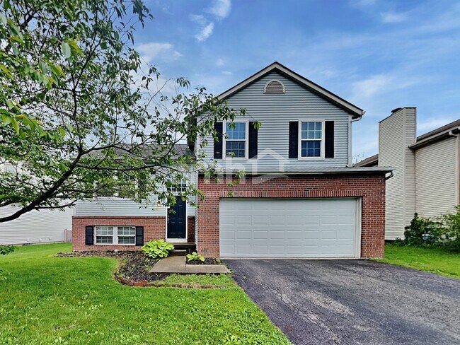 Primary Photo - 3959 Highland Bluff Dr