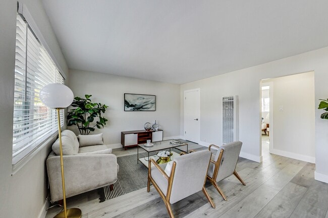 Floorplan - Niles Station