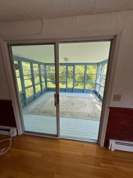 Building Photo - 5 Freeman Cir