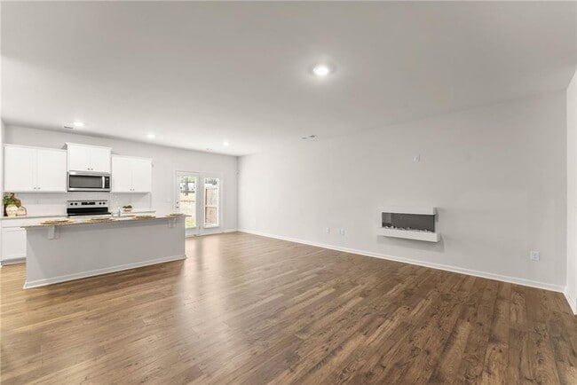 Building Photo - 300 Stoneybrook Dr