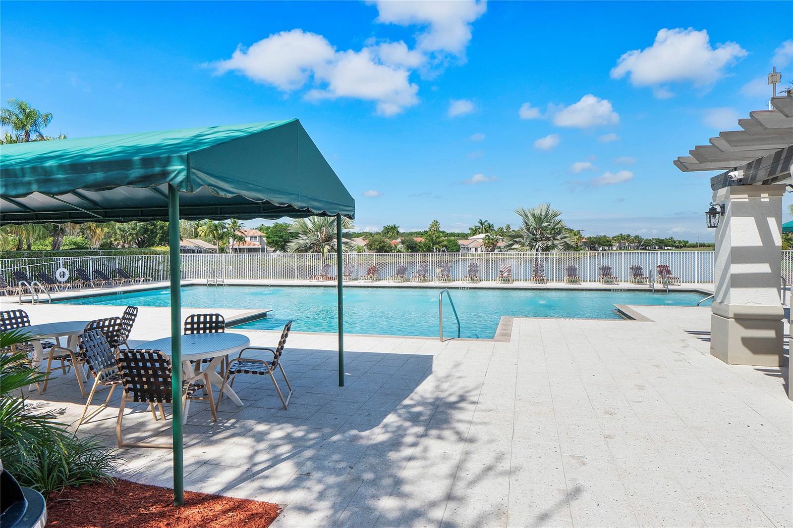 Building Photo - 604 Stanton Dr