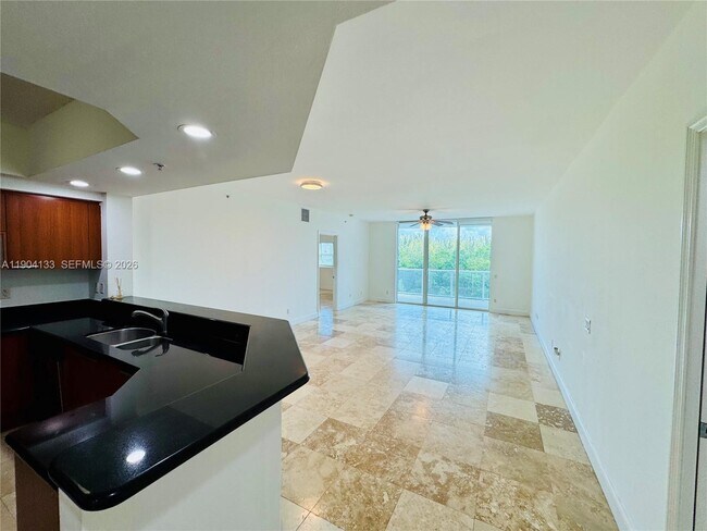 Building Photo - 14951 Royal Oaks Ln