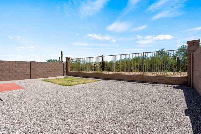 Building Photo - Beautiful Home in Rancho Sahuarita