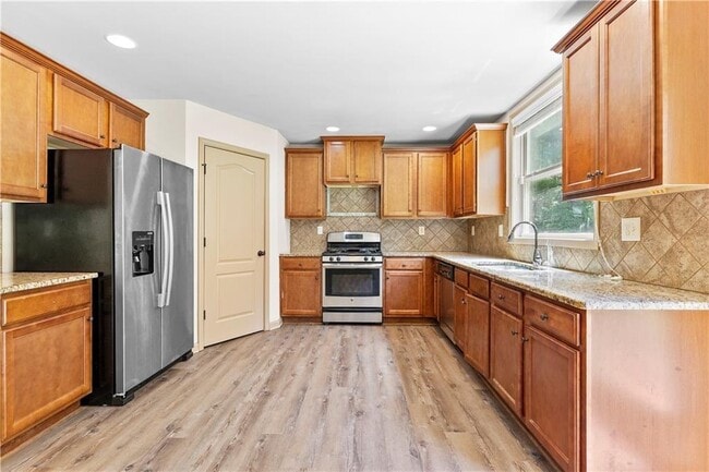 Building Photo - 1492 Station Ridge Ct SE