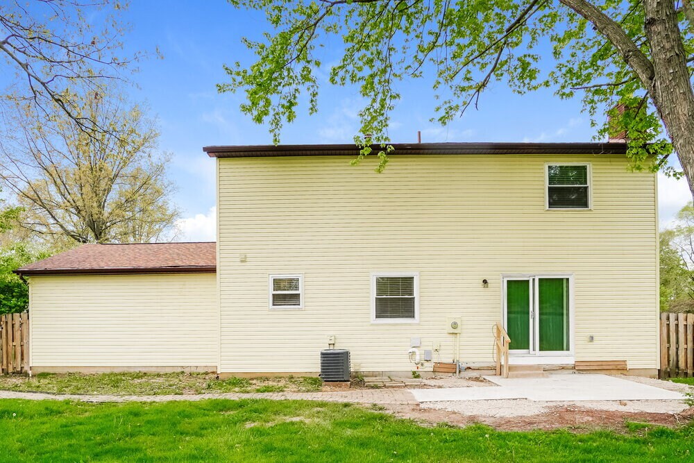 Building Photo - 145 Timber Ridge Dr