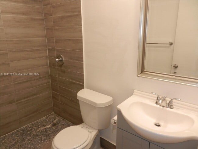 Building Photo - 8782 SW 12th St