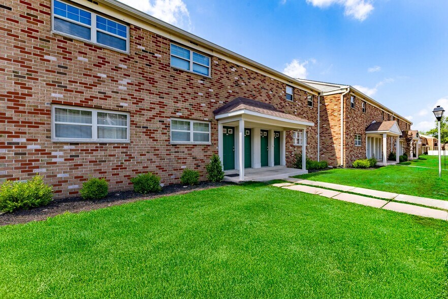 Building Photo - 101 E Gibbsboro Rd