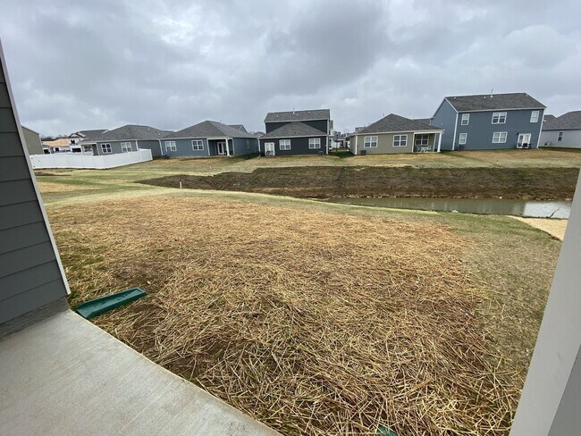 Building Photo - Nice Four Bedroom Home in Lebanon