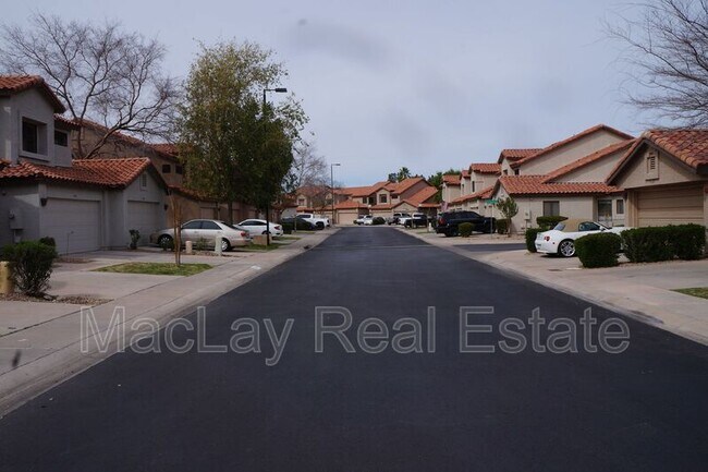 Building Photo - 1115 W Windjammer Dr