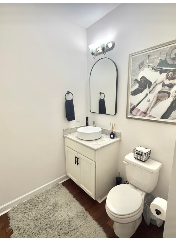 Building Photo - 135 Kingswood Cir