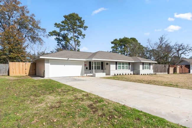 Building Photo - 10218 Moorberry Ln