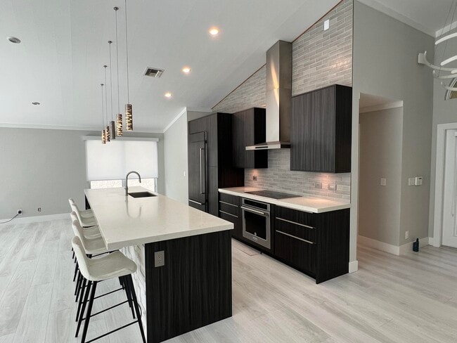 Building Photo - 1076 Siena Oaks Cir E