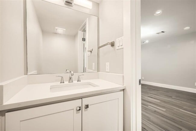 Building Photo - 1830 River Crossing Cir