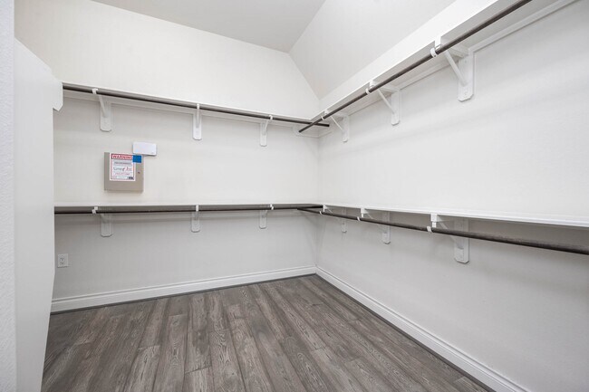 Building Photo - 2622 Mountain Sage Dr