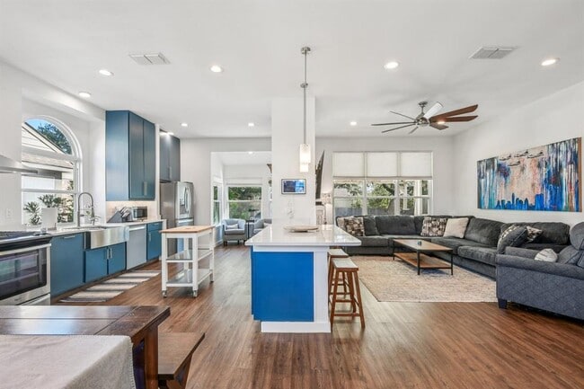 Building Photo - 5913 Abilene Trl