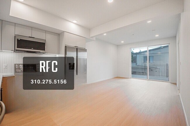 Building Photo - Welcome to the Gramercy