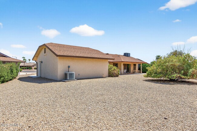 Building Photo - 13511 W Gemstone Dr