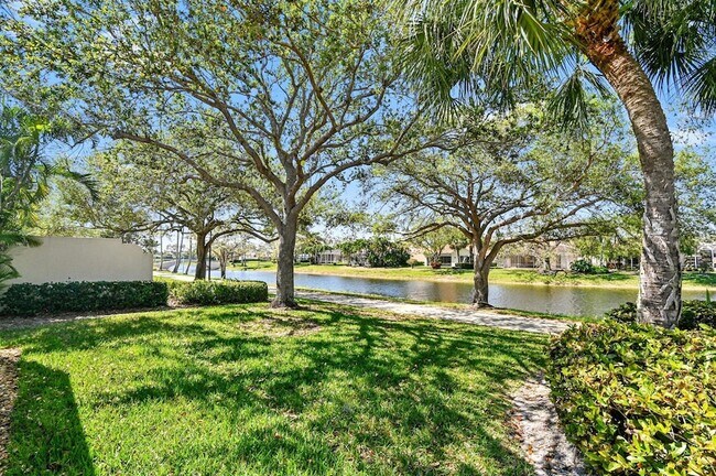 Building Photo - 7243 Elkhorn Dr