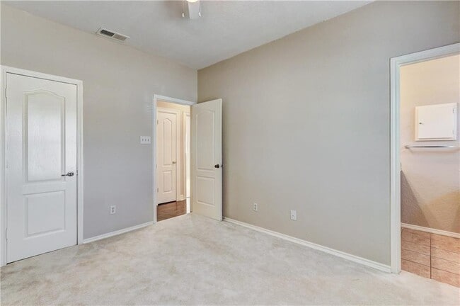 Building Photo - 16407 Framingham Cir