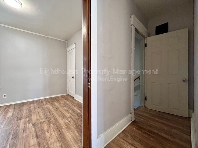 Building Photo - 2513 Sanford St