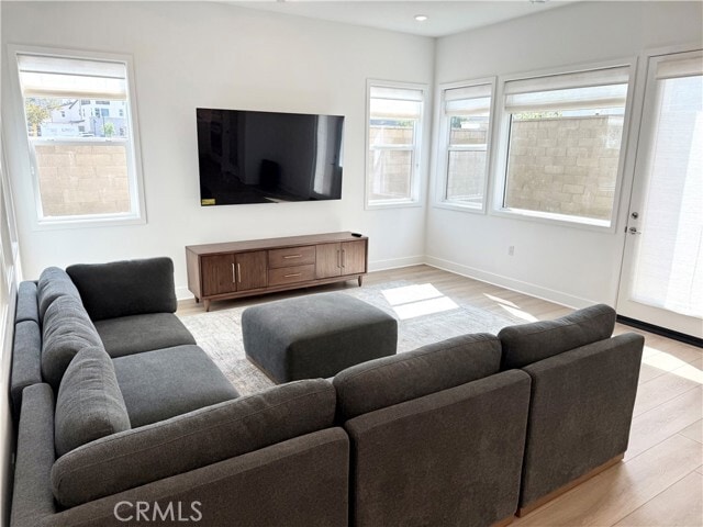 Building Photo - 620 Grizzly