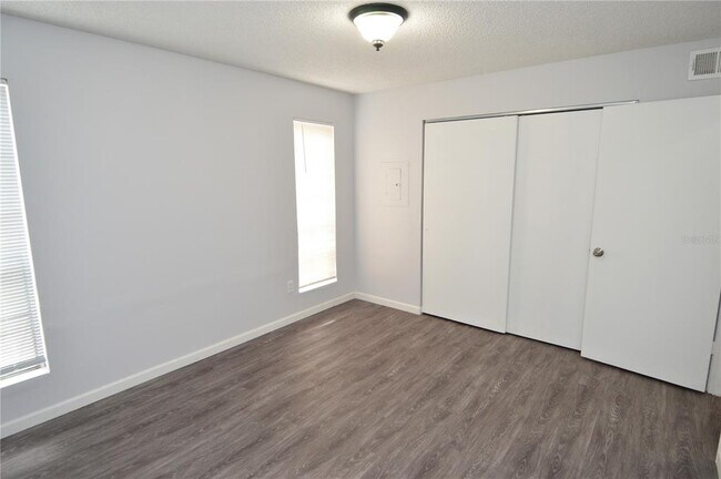 Building Photo - 8641 Fancy Finch Dr