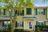 Building Photo - Townhome | Washer/ Dryer Included | Privat...