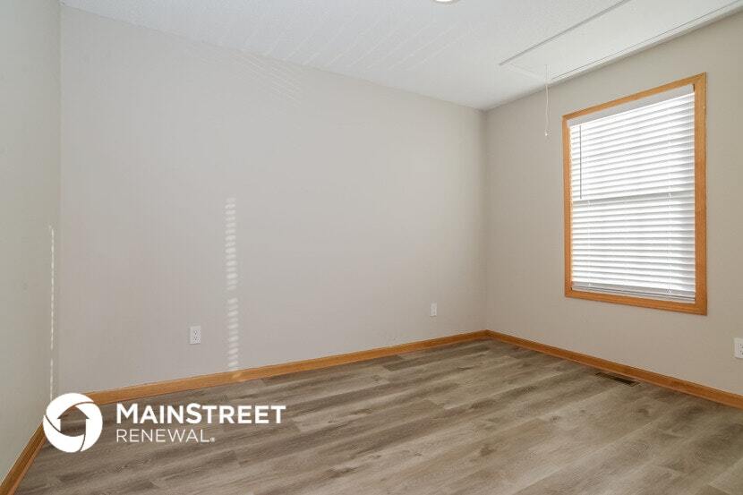 Building Photo - 1222 SW Windcrest Ct