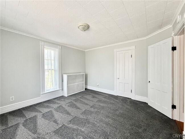 Building Photo - 203 Keyes Ave
