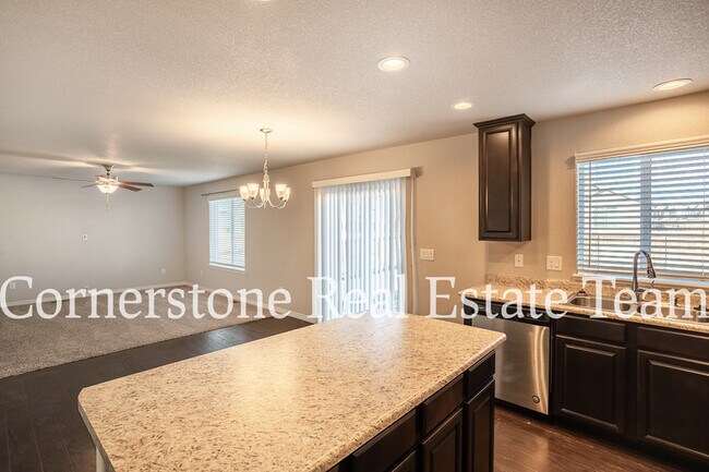 Building Photo - 10758 Saco Dr