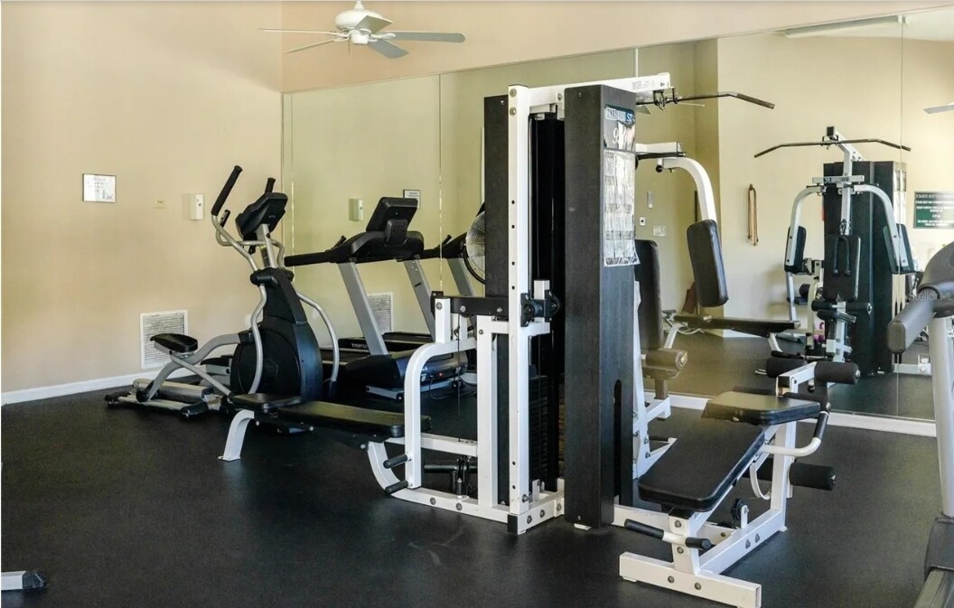 Building Photo - 10764 70th Ave