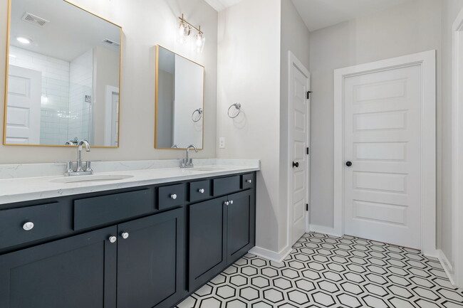 Primary Bathroom with Double Bowl Vanity, Quartz Countertops, Floor to Ceiling Tile Shower - 4618 Everlee Pky