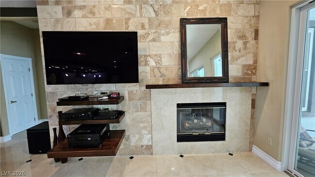 Building Photo - 2101 Grand Island Ct