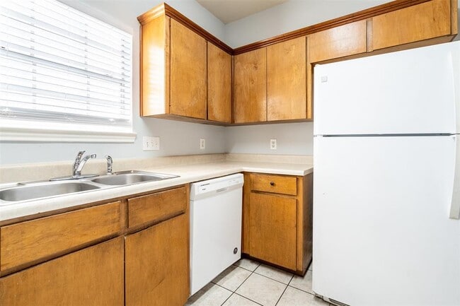 Building Photo - 311 Rawhide Loop