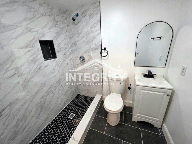 Building Photo - 3612 Phillips St