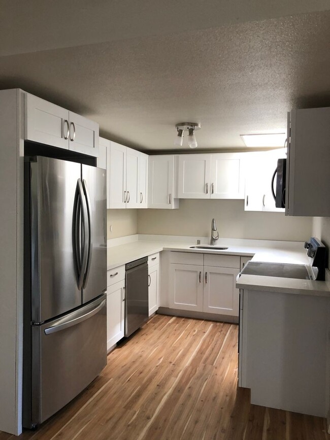 Building Photo - New Construction. Brand New large 2 bedroo...