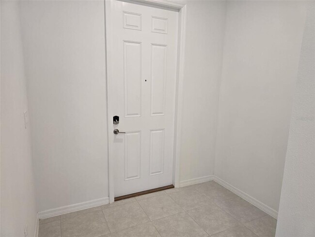 Building Photo - 10810 Ft White Ct